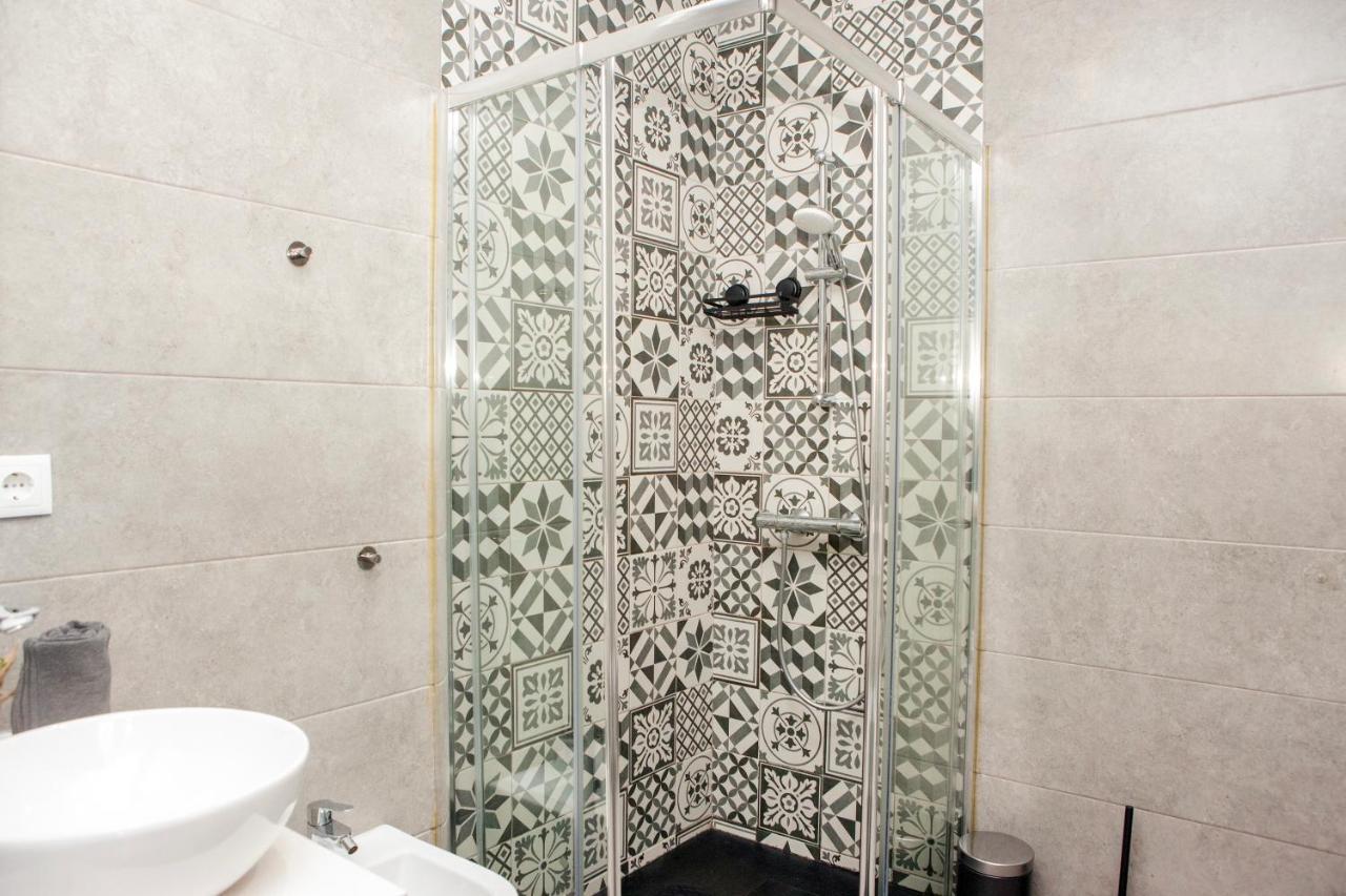 Host Wise - Amadeo Apartments Vila Nova de Gaia Exterior foto